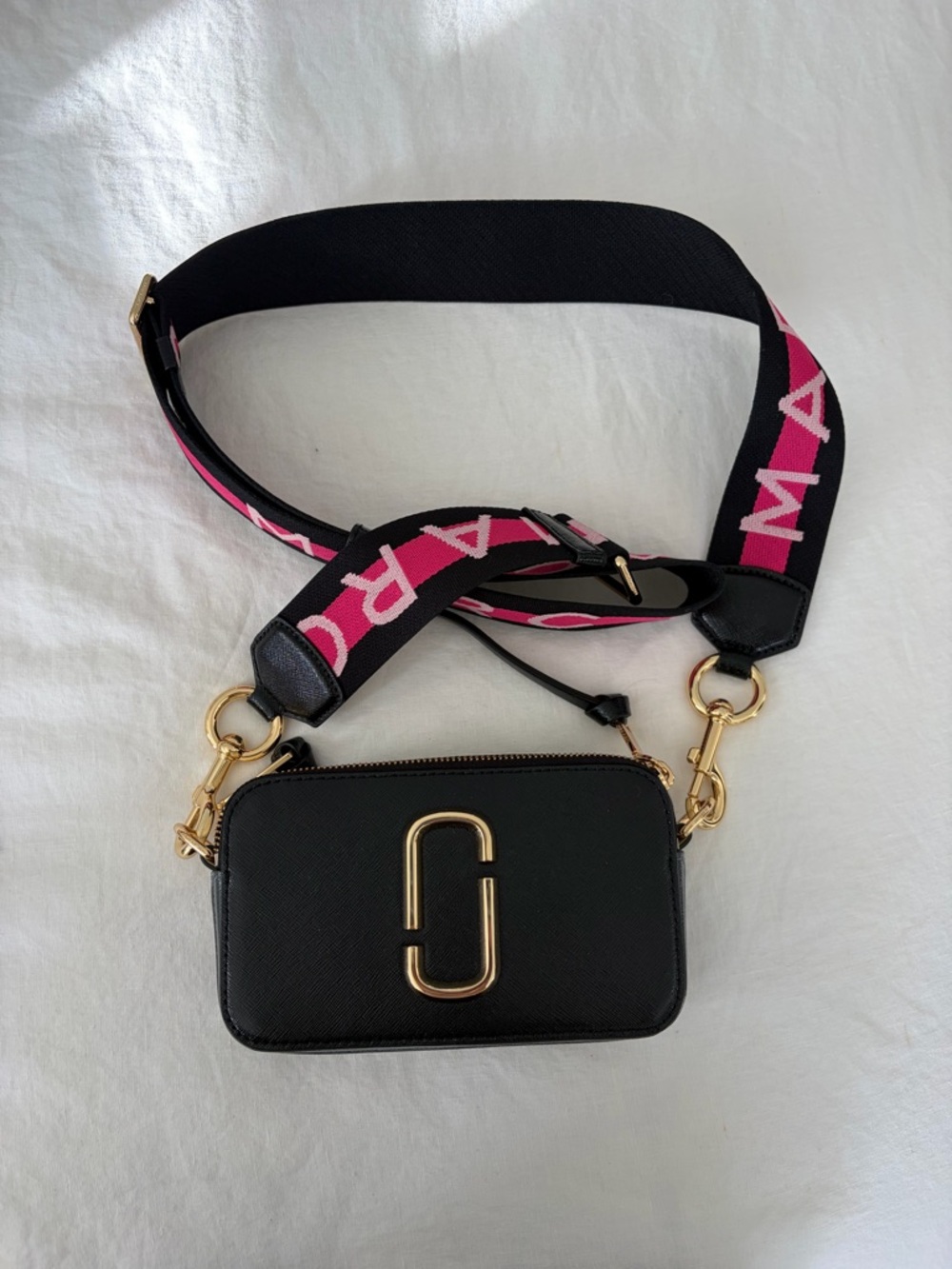 Marc Jacobs Snapshot Black Crossbody Camera Bag with Pink Logo Strap